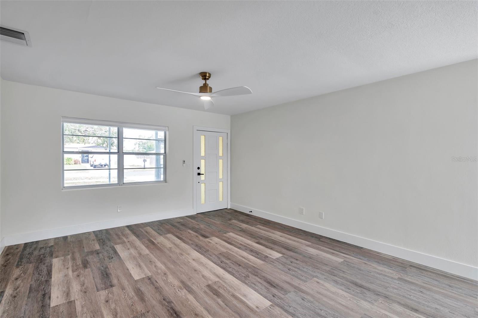 2238 13TH AVE SW — photo 7