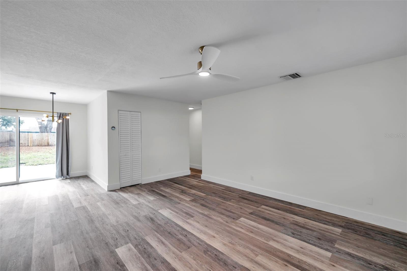 2238 13TH AVE SW — photo 8