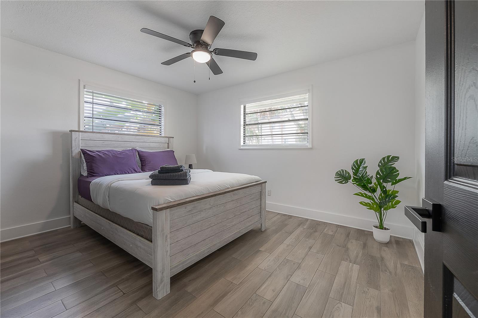 2118 S VENUS ST — photo 21