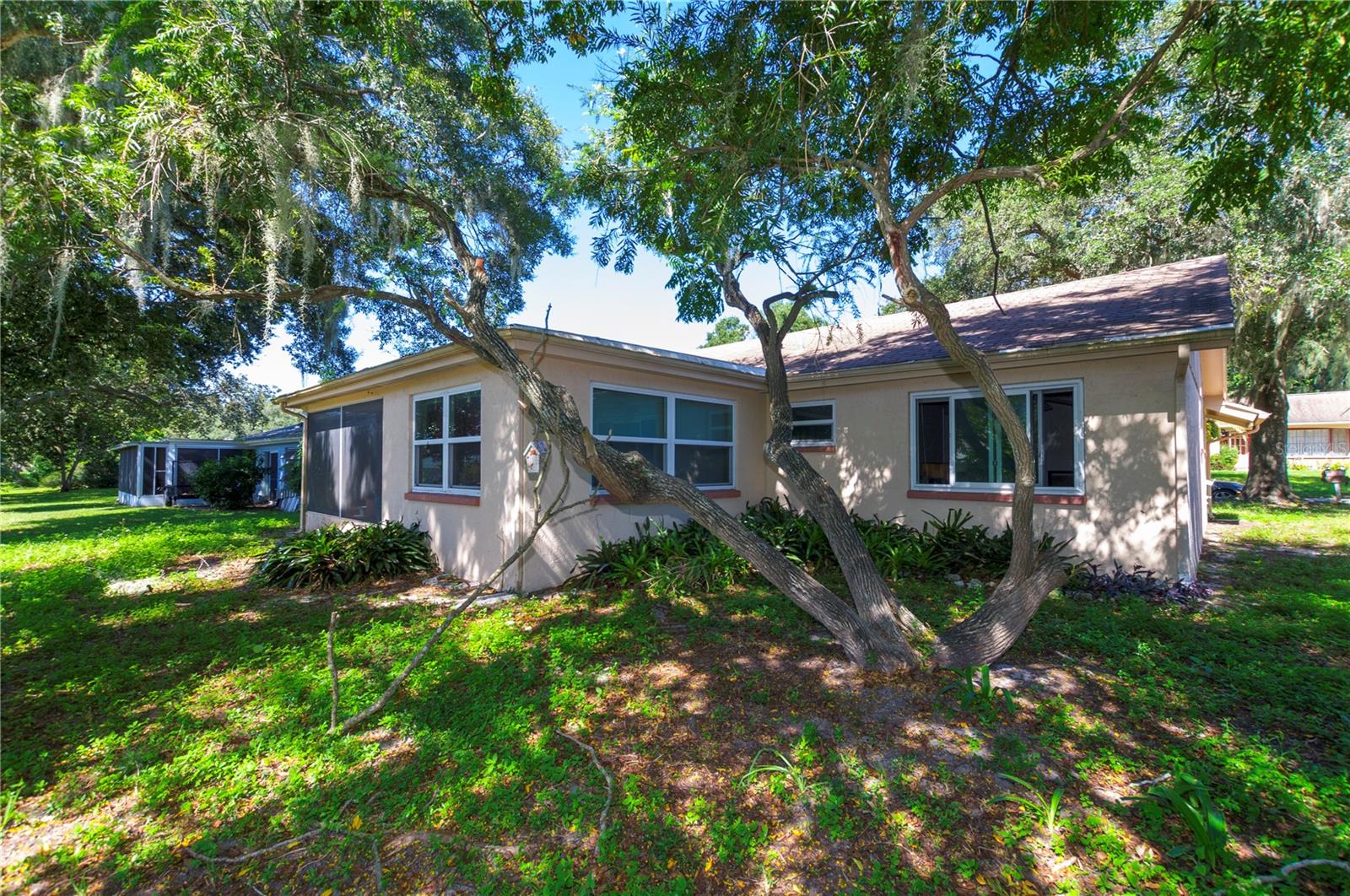 8214 MILL CREEK LN — photo 23