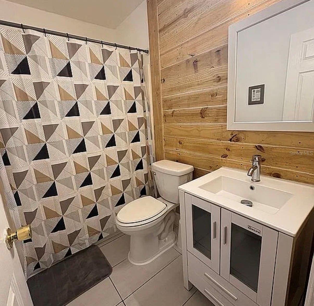 406 SEMINOLE LAKE BLVD — photo 14