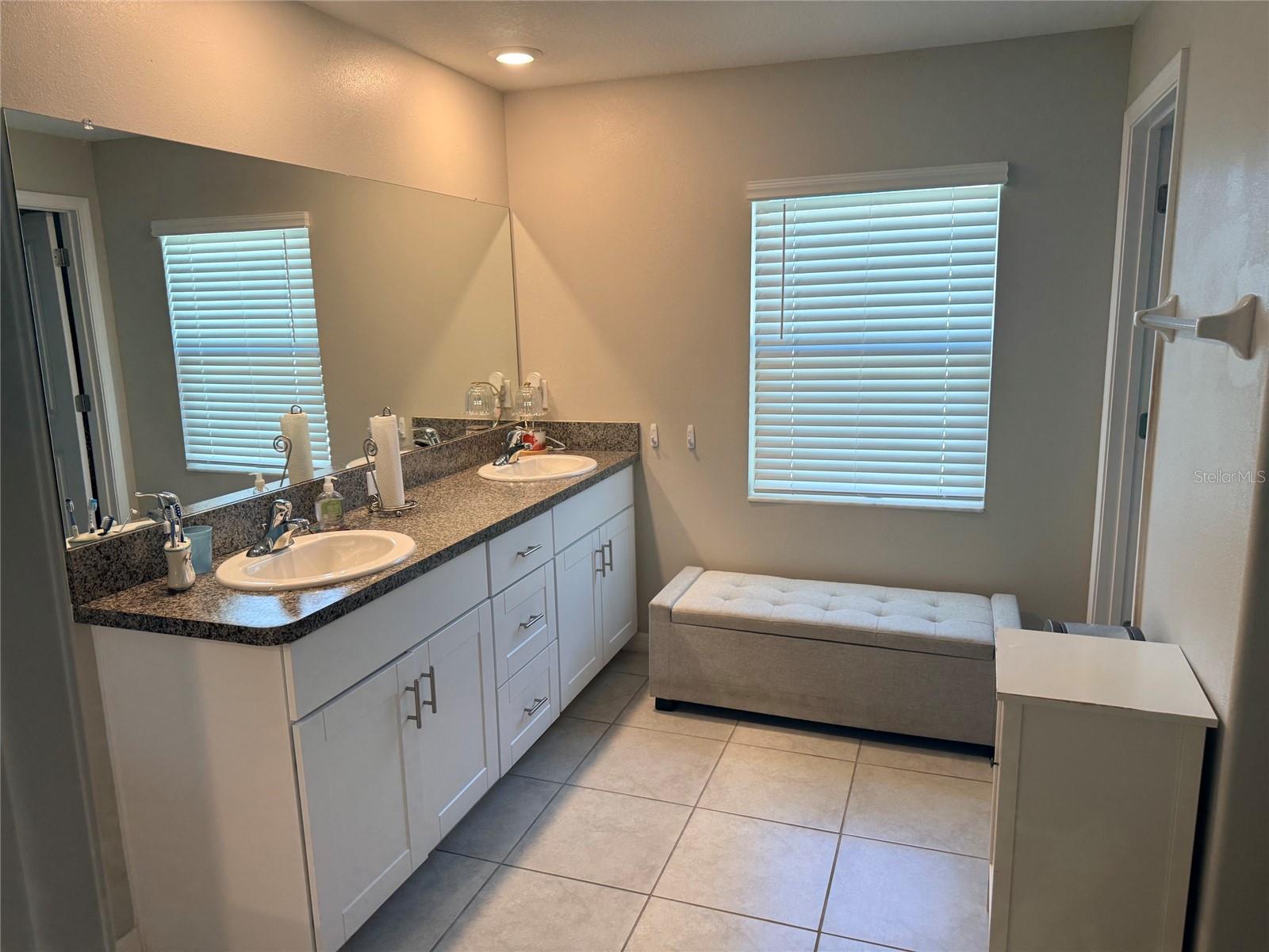 5457 LESLIE CANYON DR — photo 15