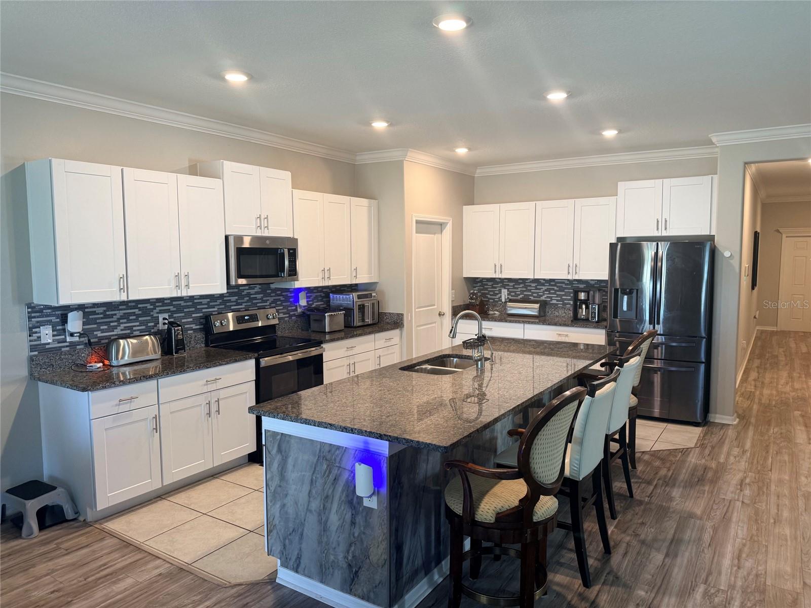 5457 LESLIE CANYON DR — photo 3