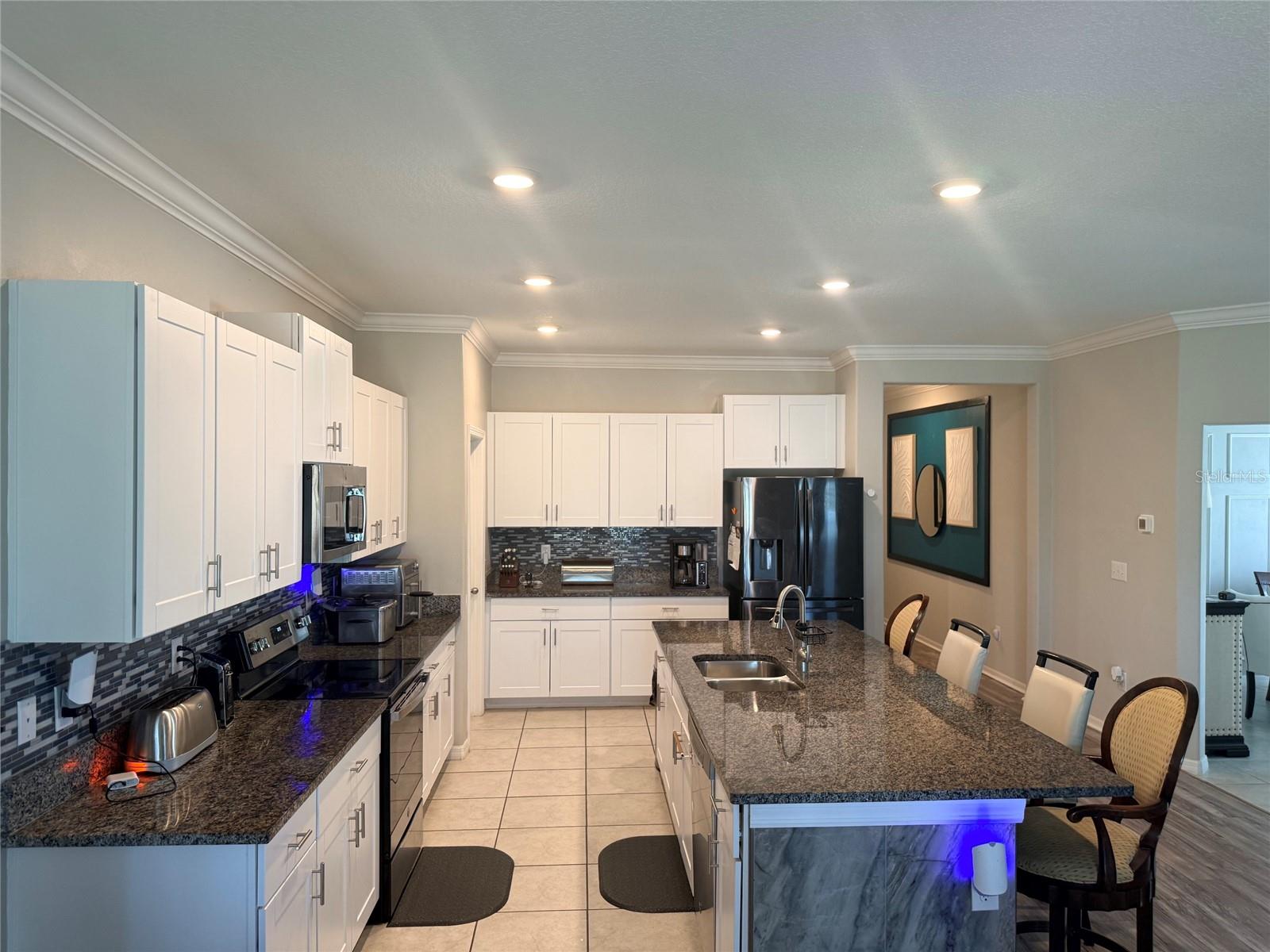 5457 LESLIE CANYON DR — photo 4