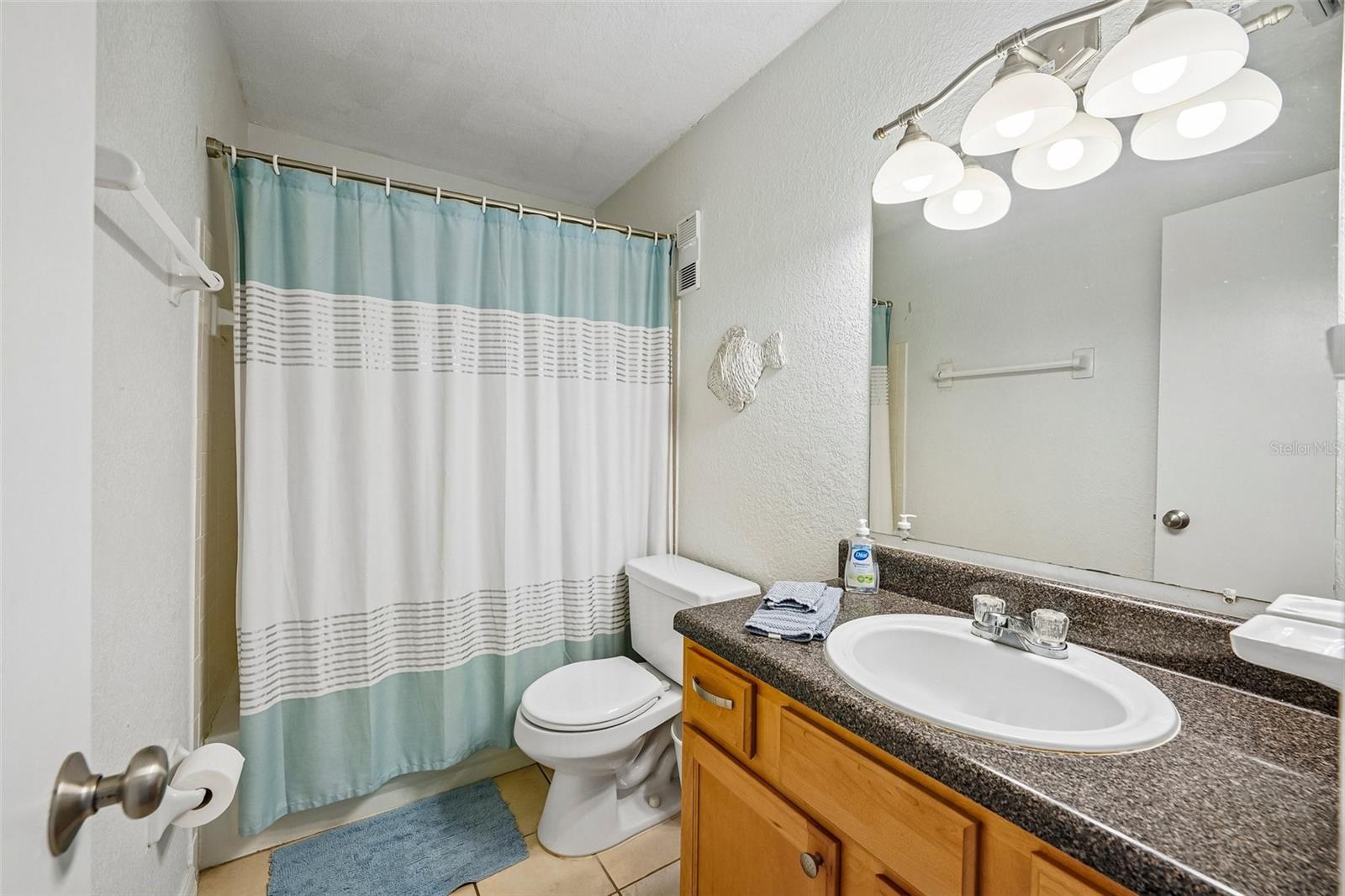 102 POMPANO DR SE #D — photo 39