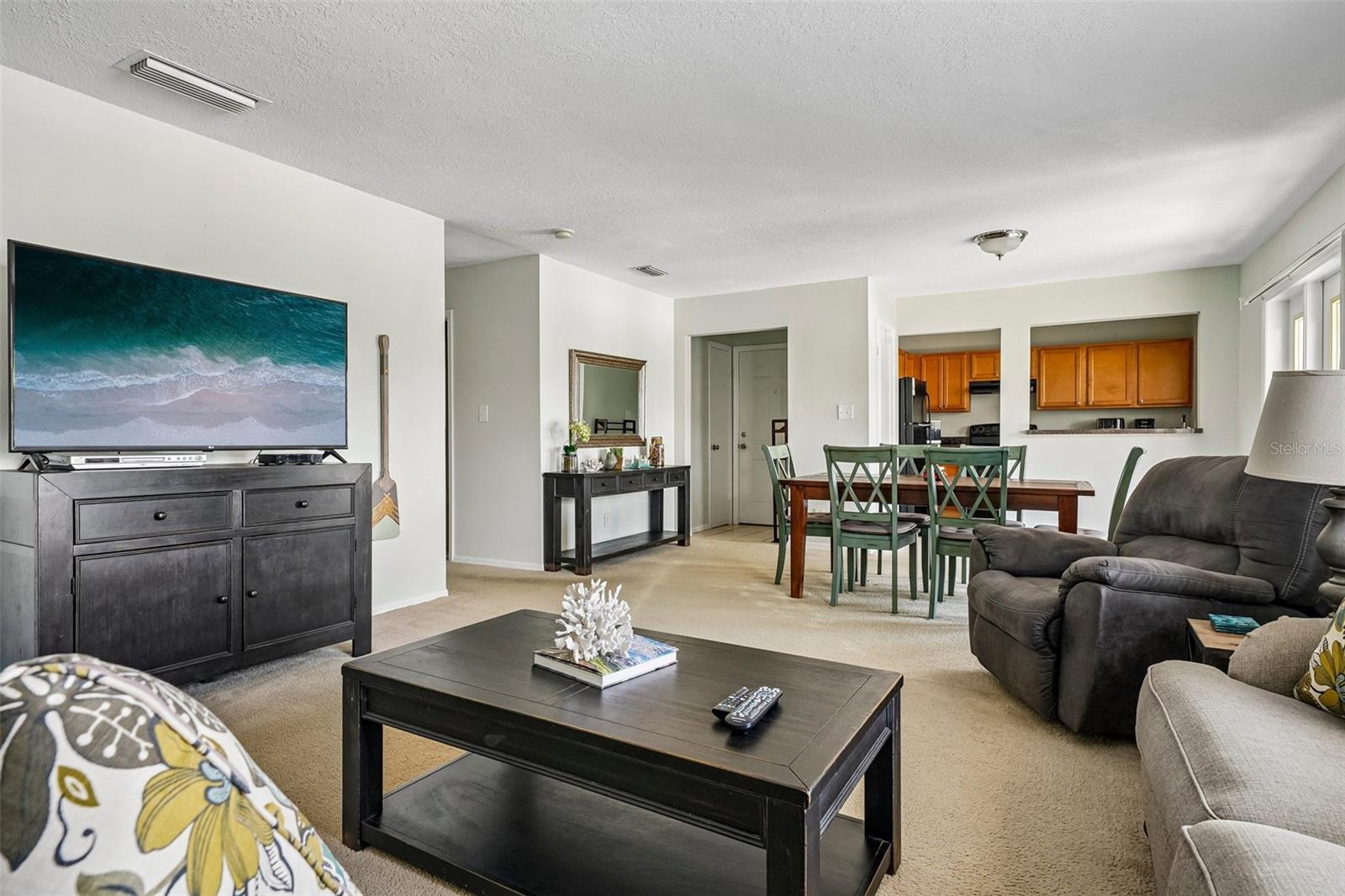 102 POMPANO DR SE #D — photo 6