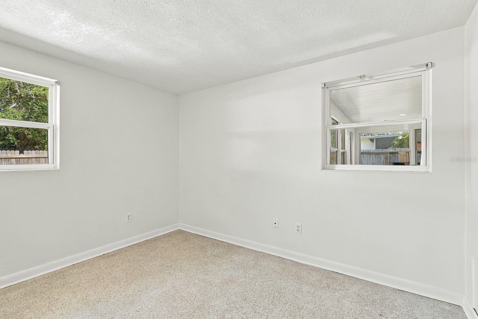 1390 SATSUMA ST — photo 22