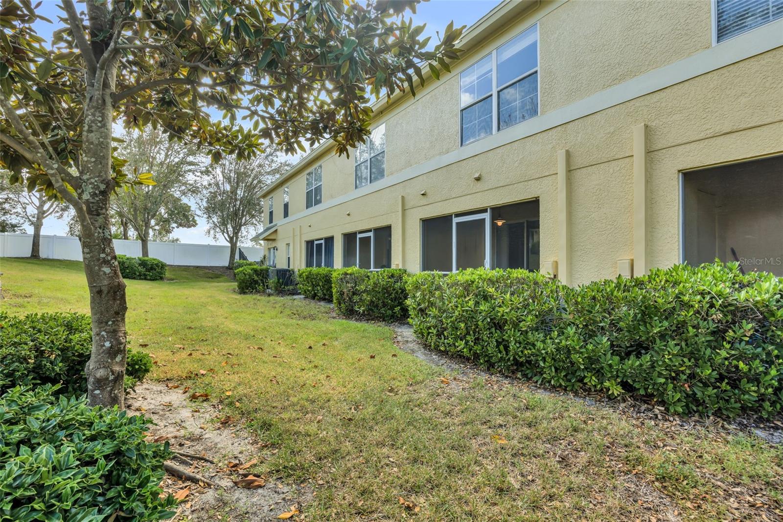 209 DRAW BRIDGE LN — photo 10