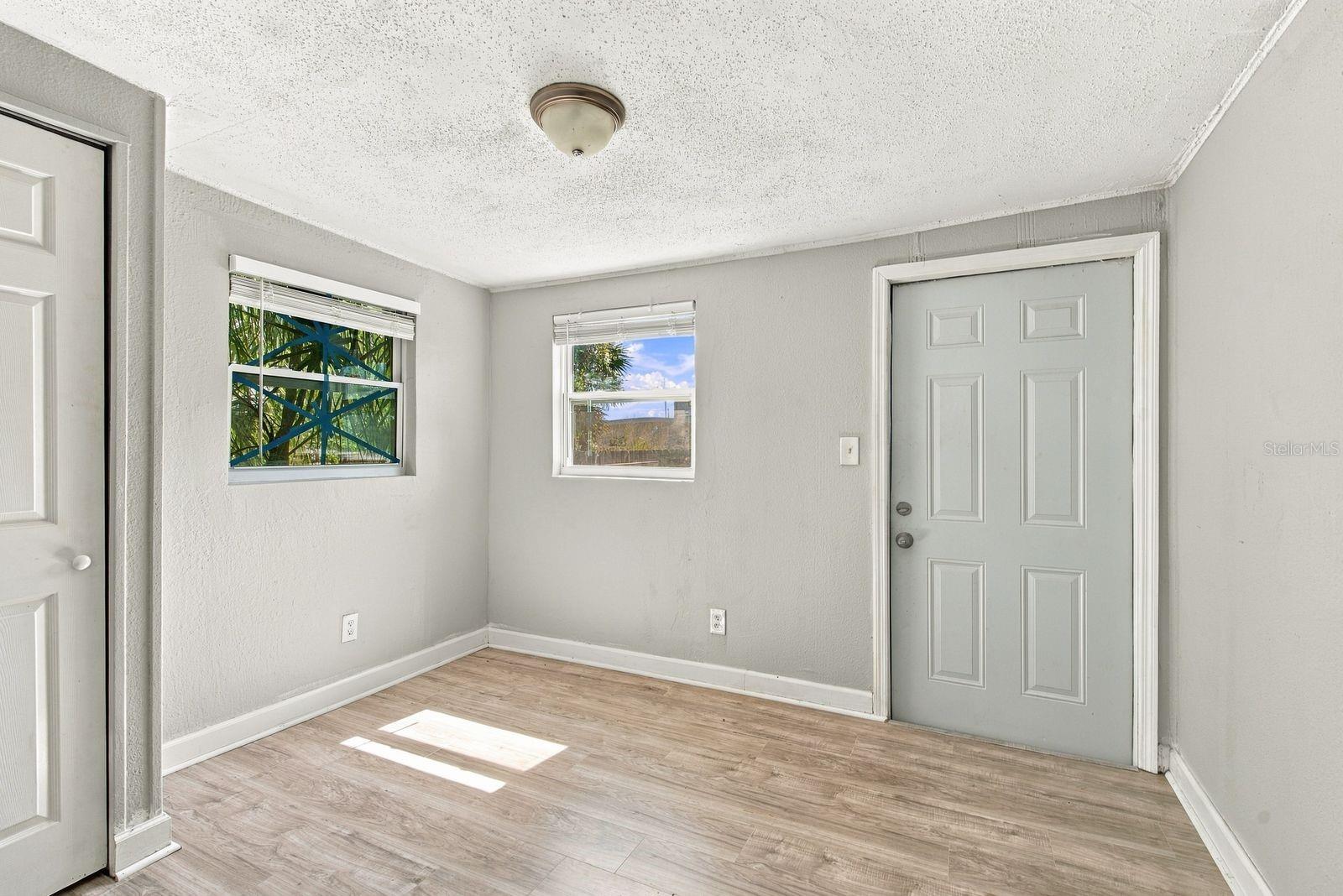 2834 FREEMONT TER S — photo 11