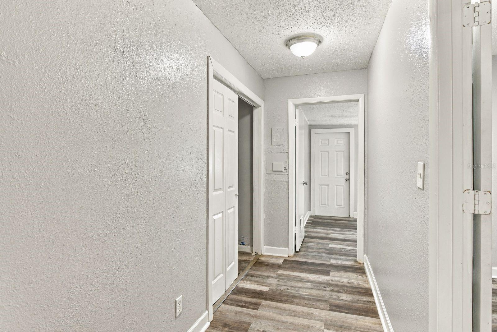 2834 FREEMONT TER S — photo 32