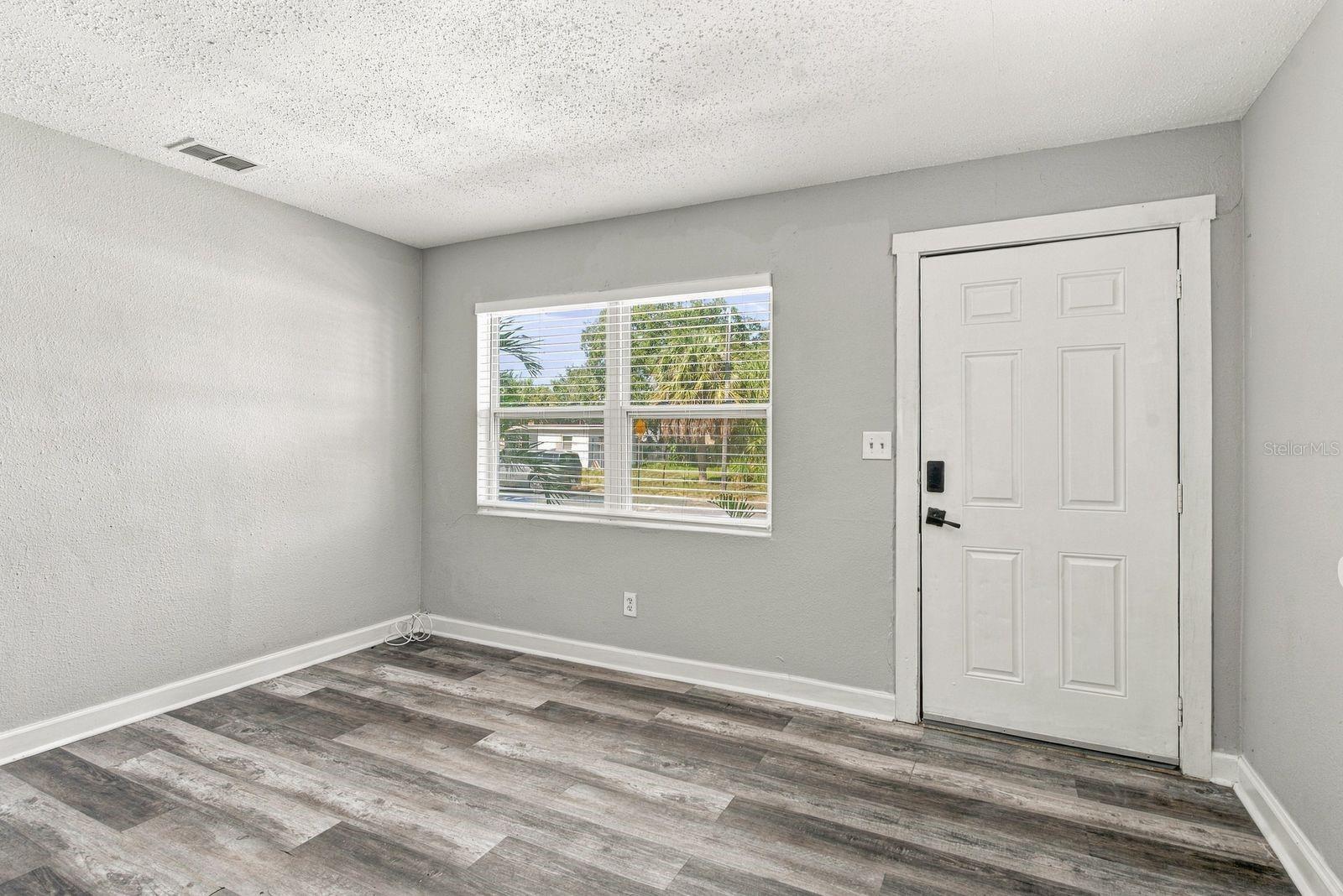 2834 FREEMONT TER S — photo 4