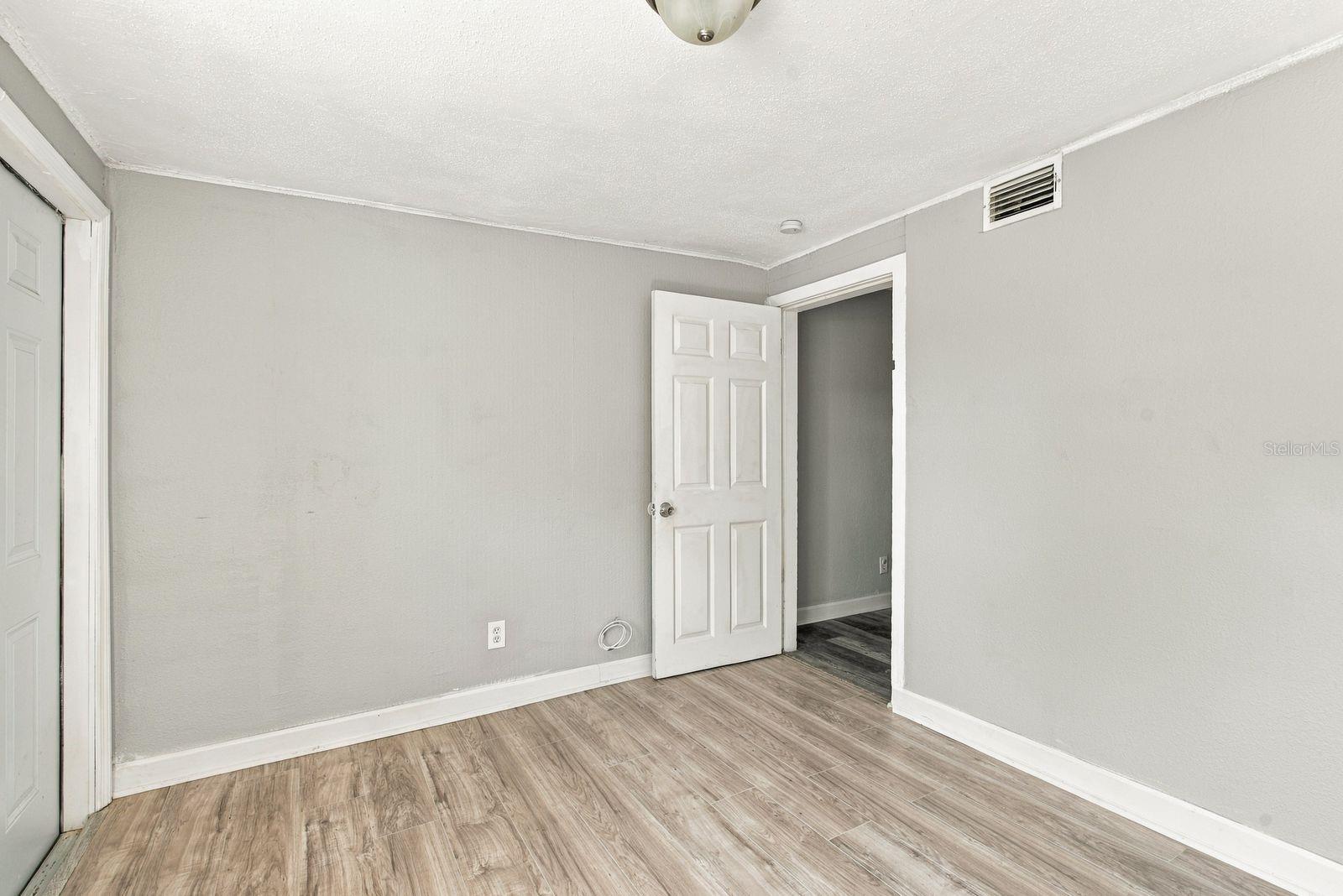 2834 FREEMONT TER S — photo 12