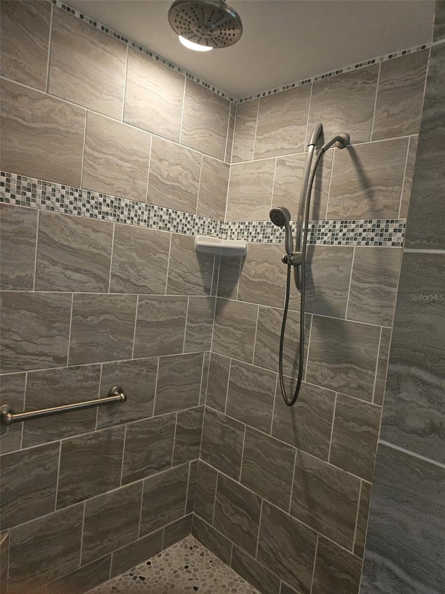 1726 FOSSIL DR — photo 21