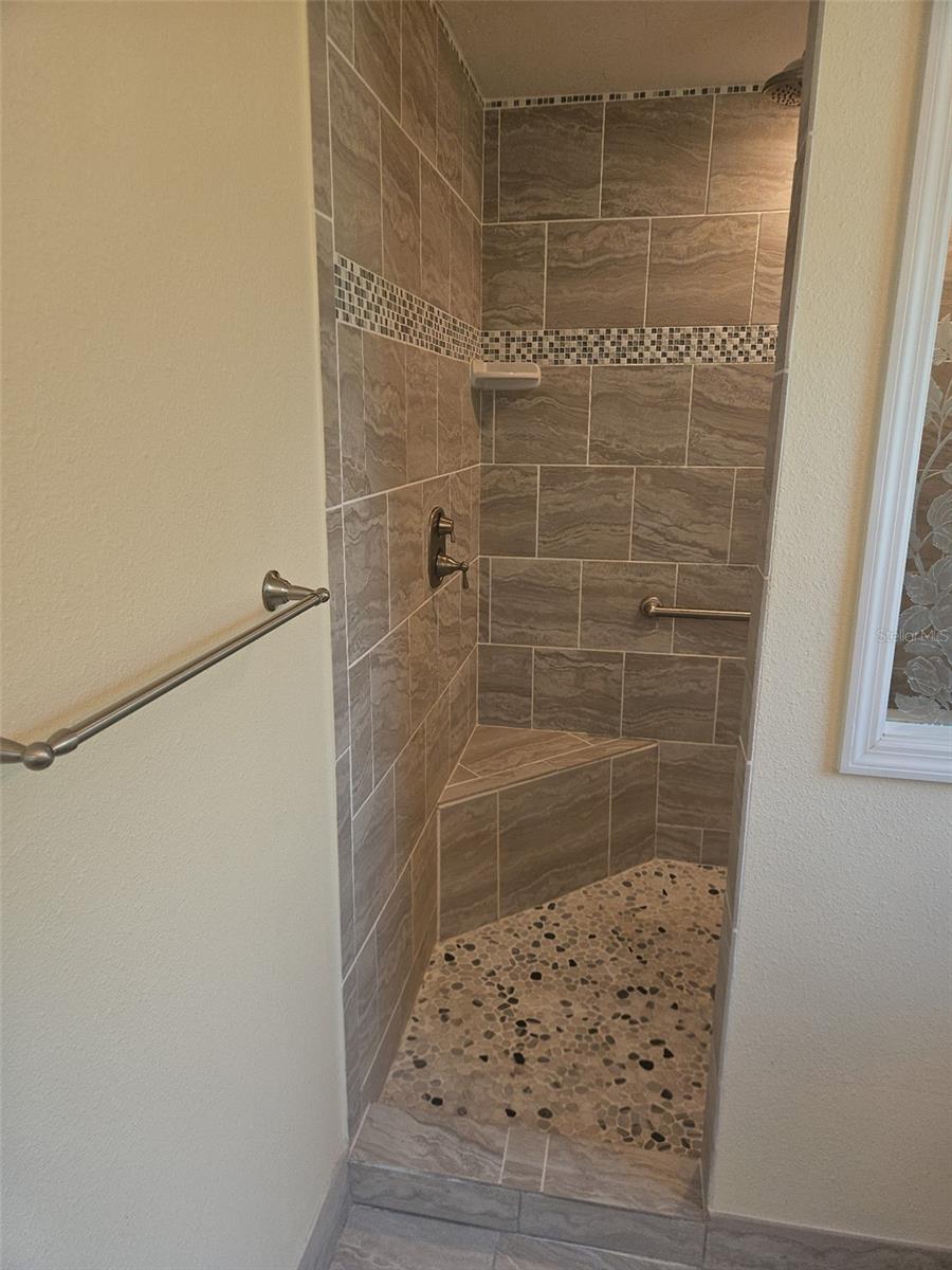 1726 FOSSIL DR — photo 18