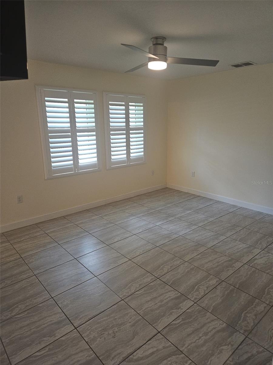 1726 FOSSIL DR — photo 16