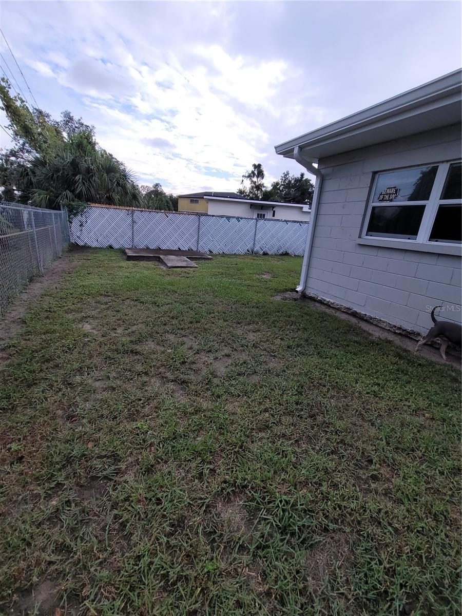 4417 BOOKER T DR — photo 20