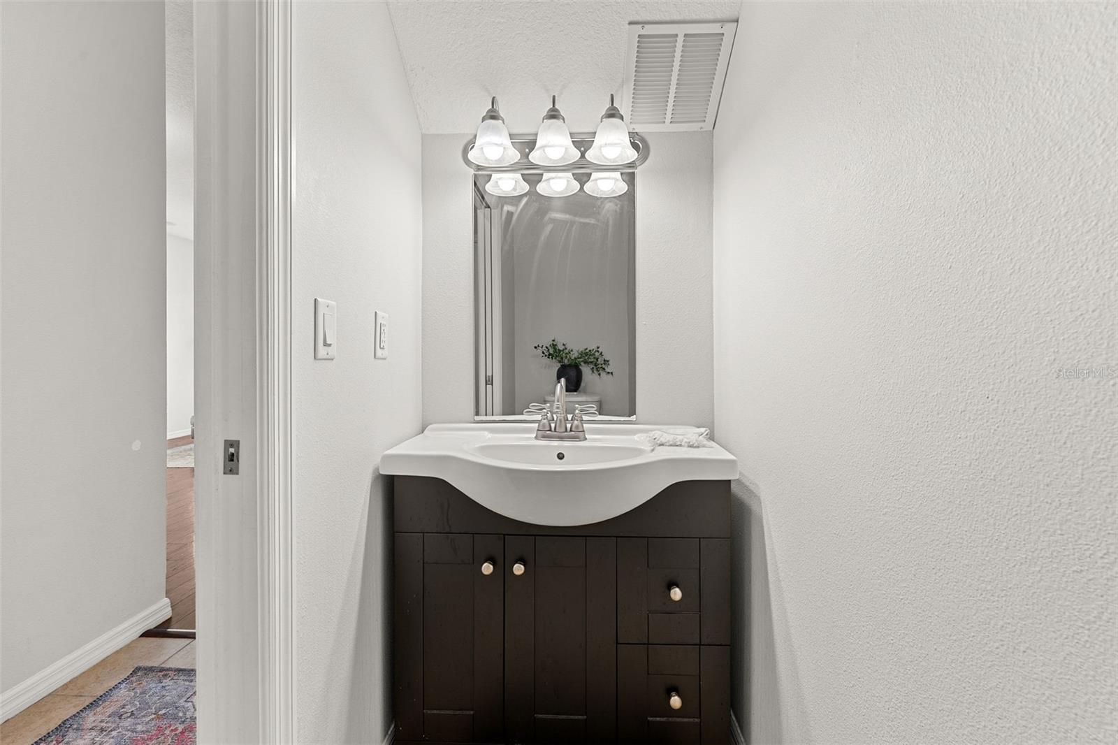 1282 CALUSA CIR — photo 30