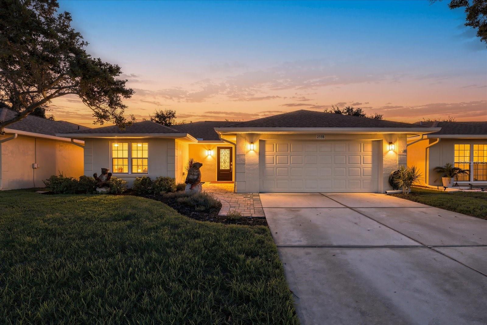 2335 HERON CIR — photo 2