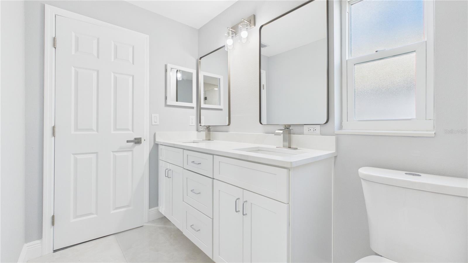11108 WINDPOINT DR — photo 29