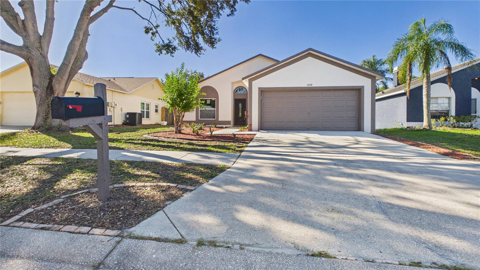 11108 WINDPOINT DR — photo 2