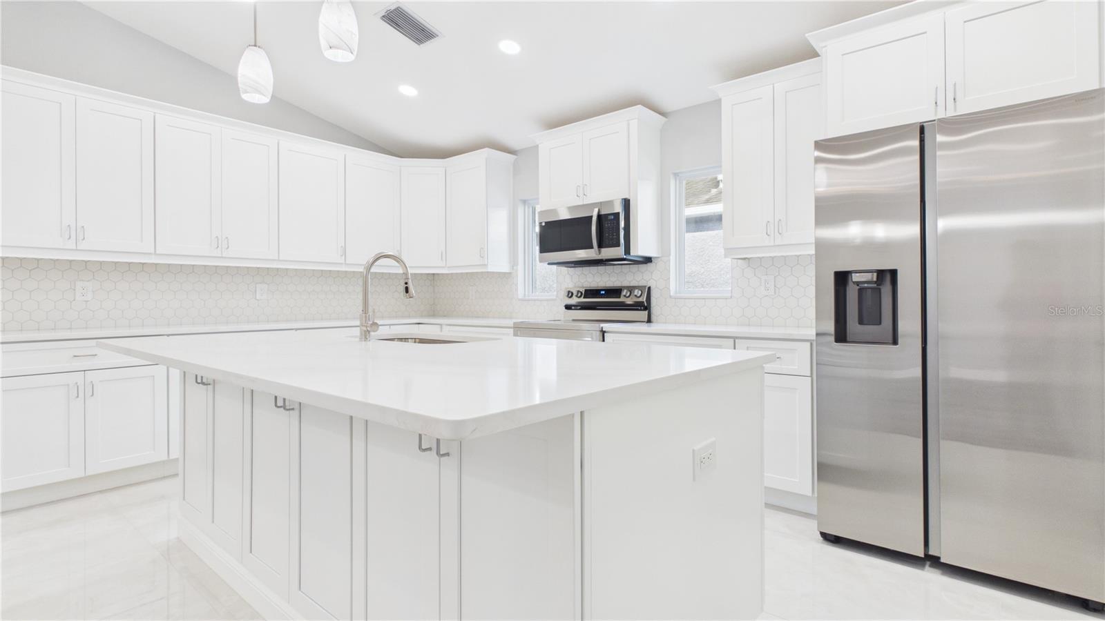 11108 WINDPOINT DR — photo 13