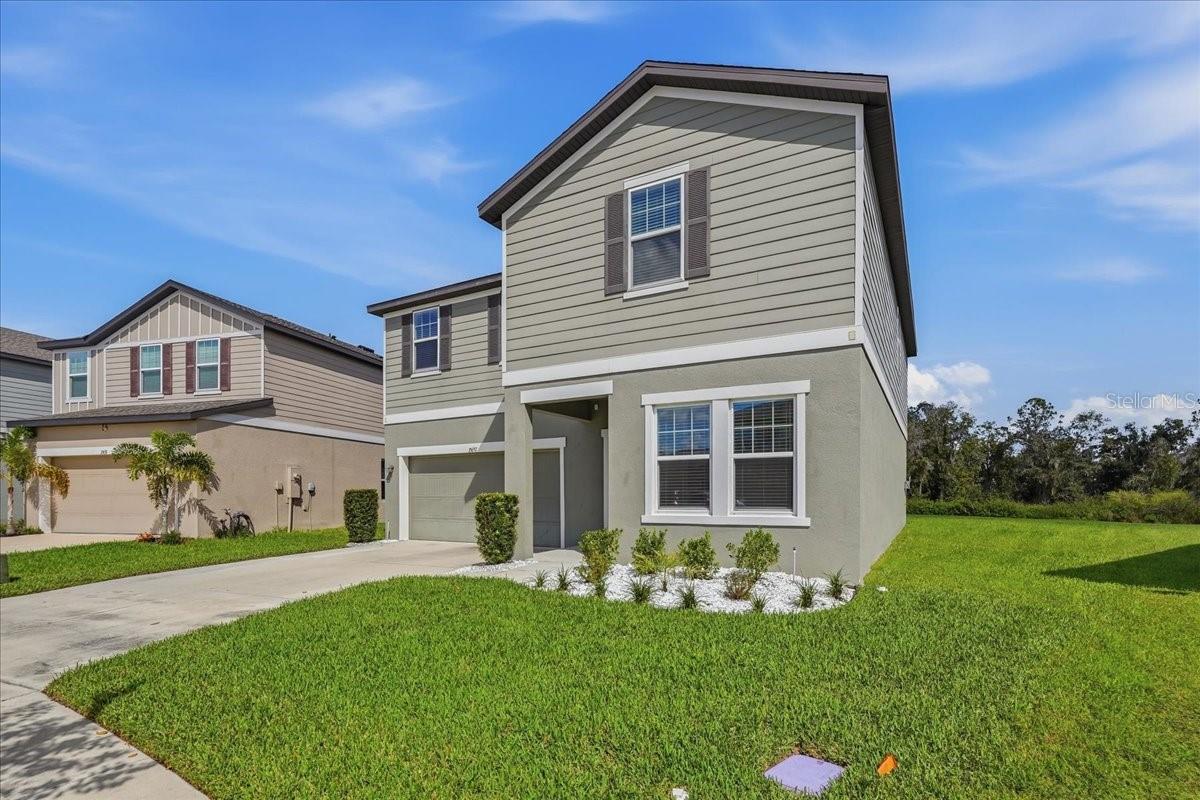 Home in ZEPHYRHILLS — photo 4