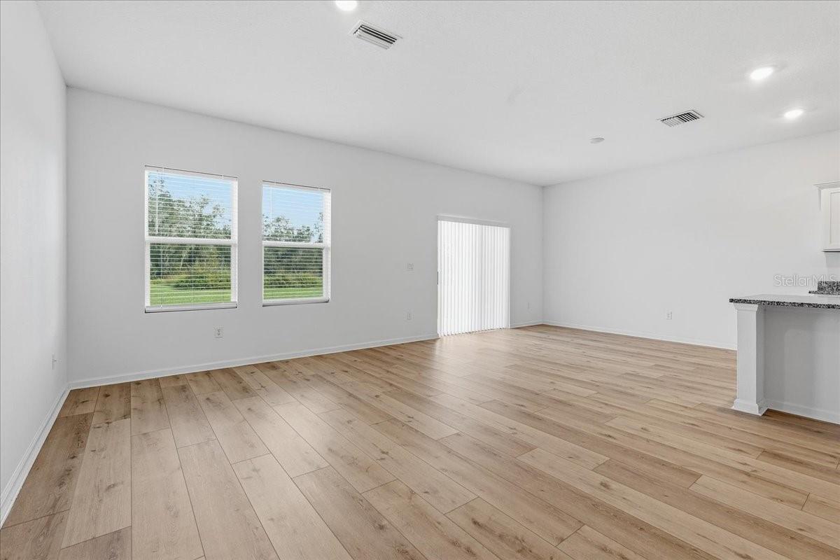 Home in ZEPHYRHILLS — photo 21