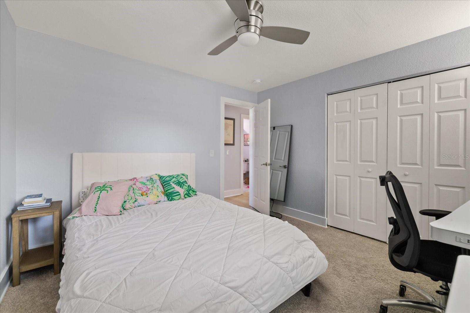 2905 W PAXTON AVE — photo 28