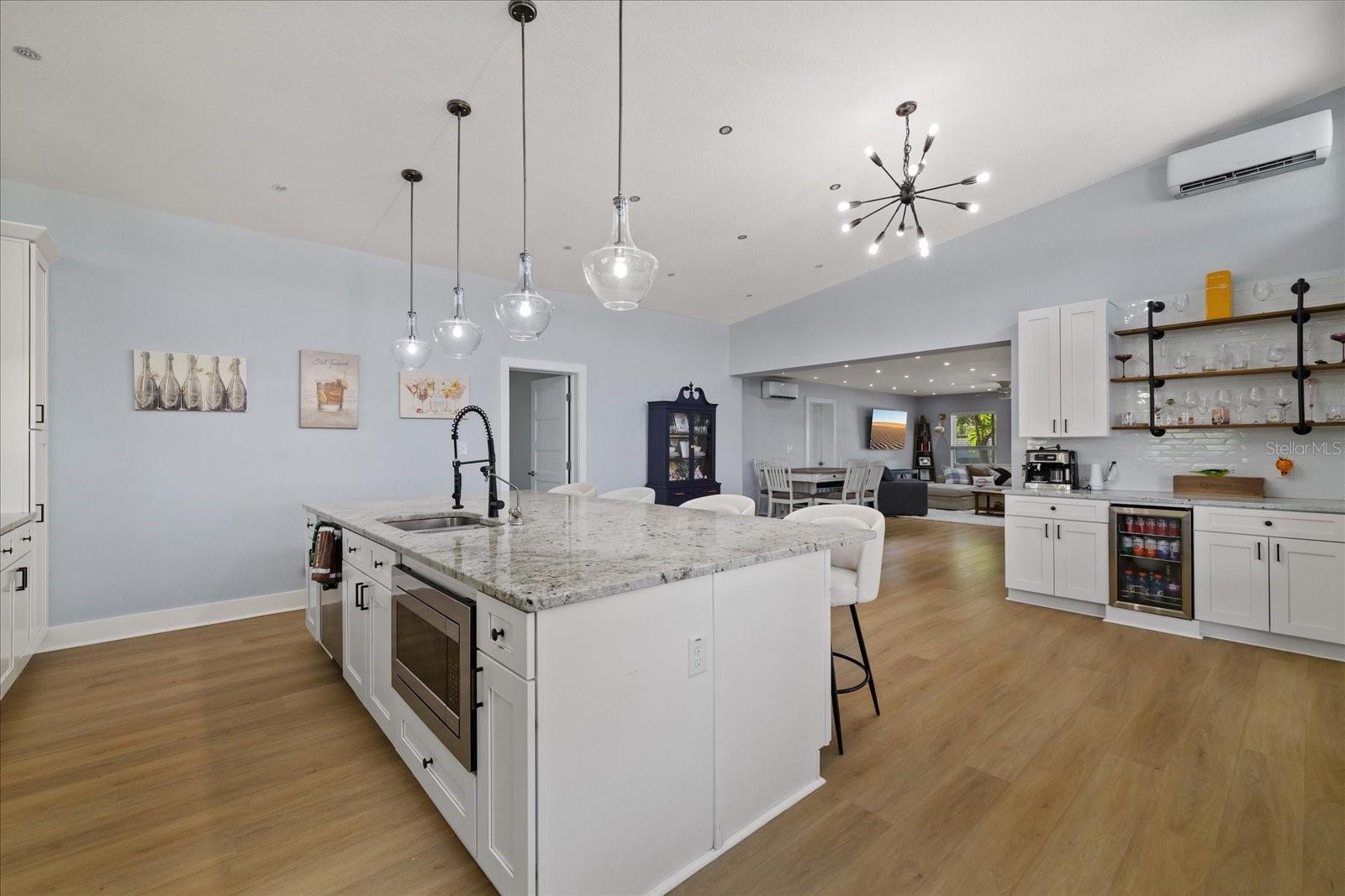 2905 W PAXTON AVE — photo 13