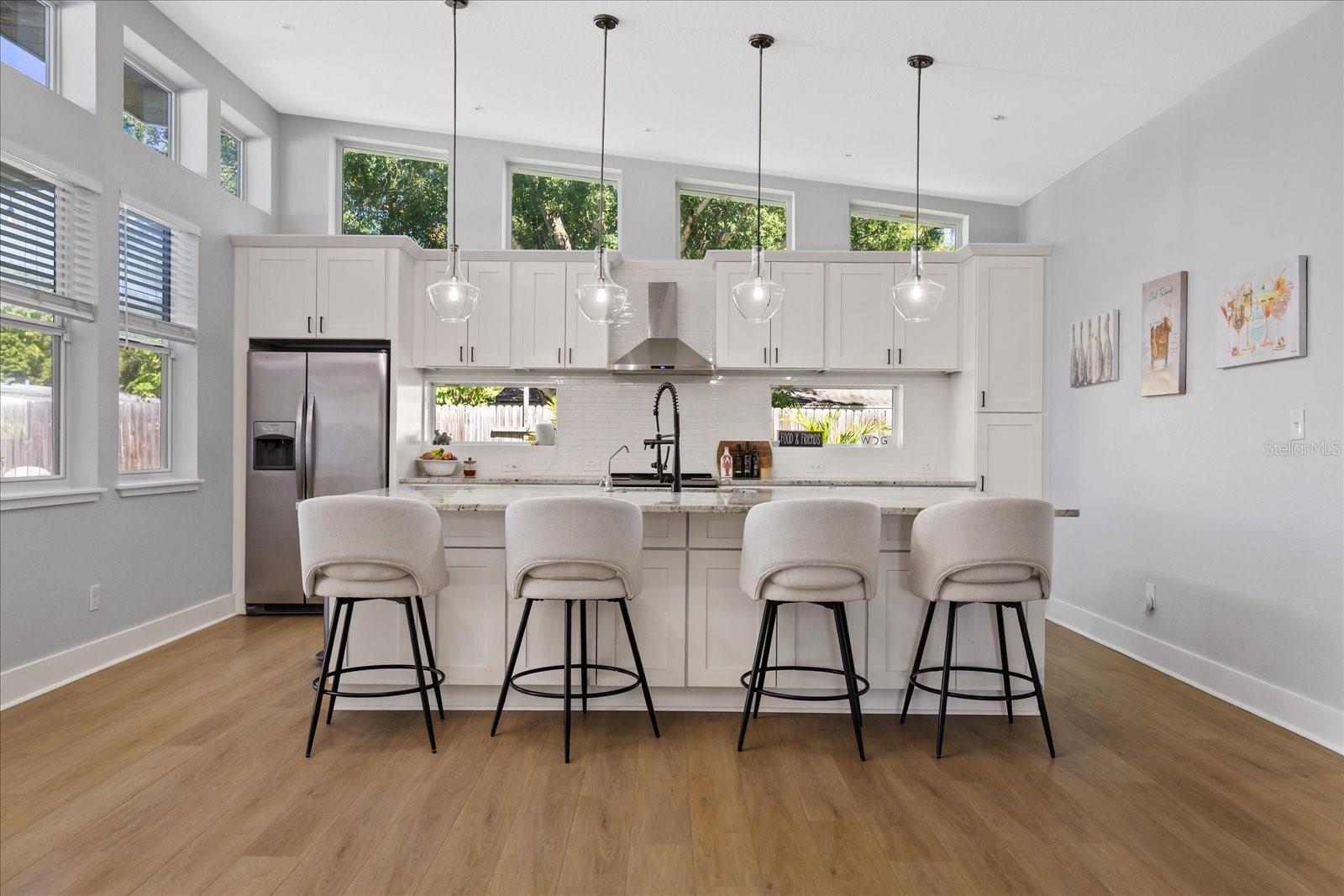 2905 W PAXTON AVE — photo 10