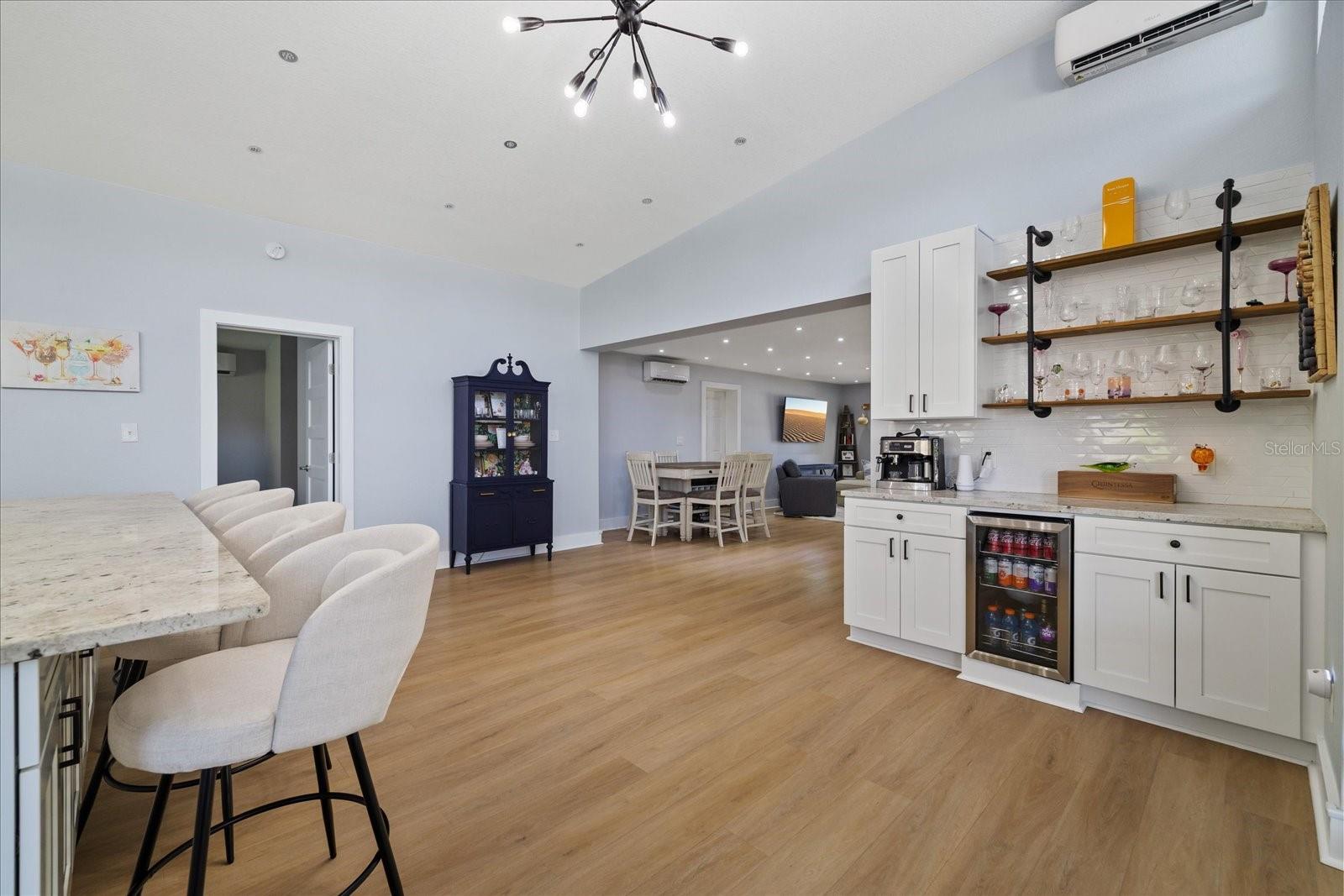 2905 W PAXTON AVE — photo 14