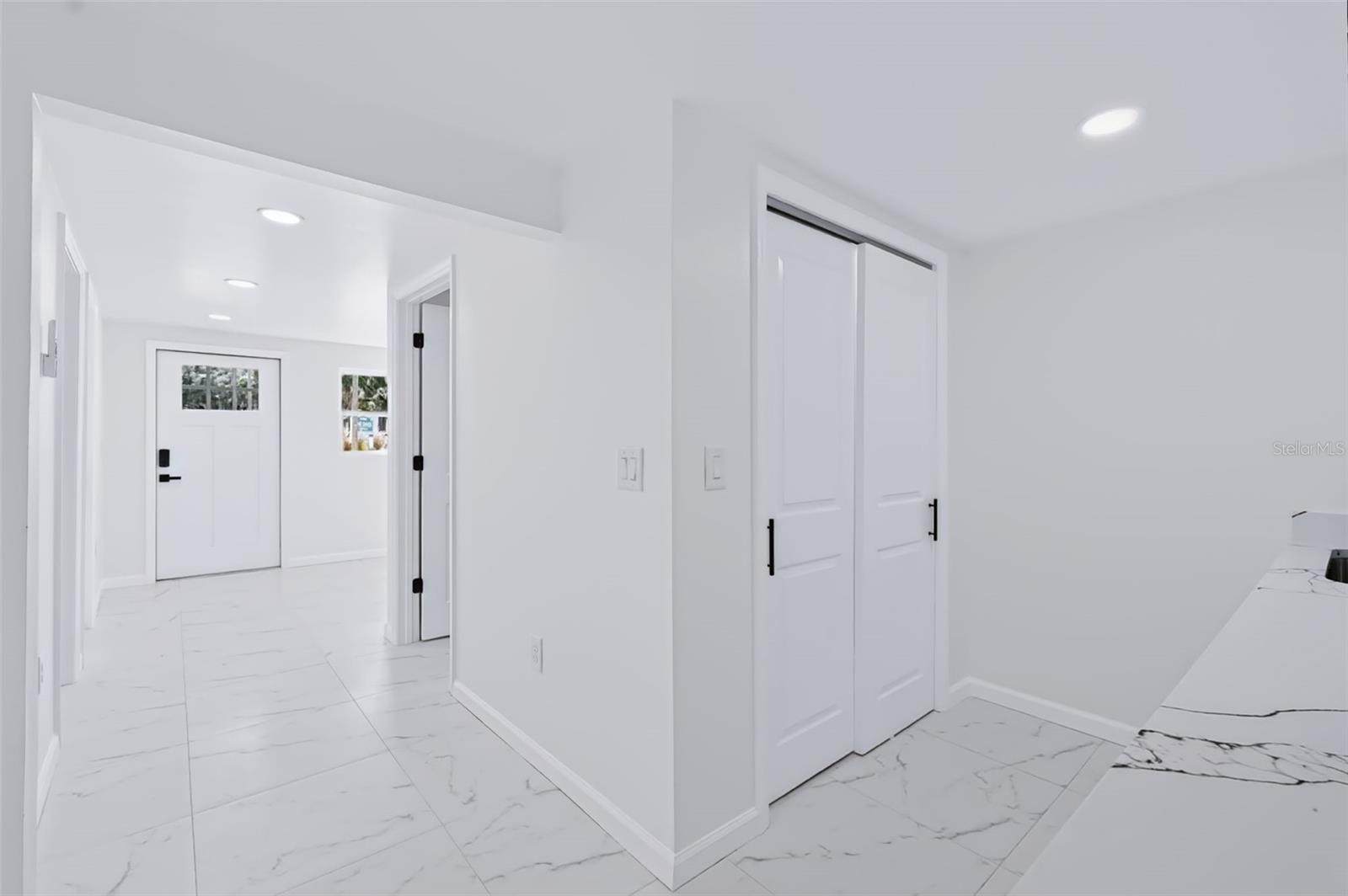 10336 MAIN ST — photo 15