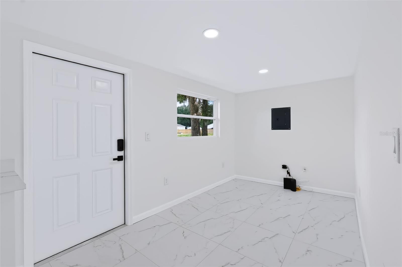 10336 MAIN ST — photo 18