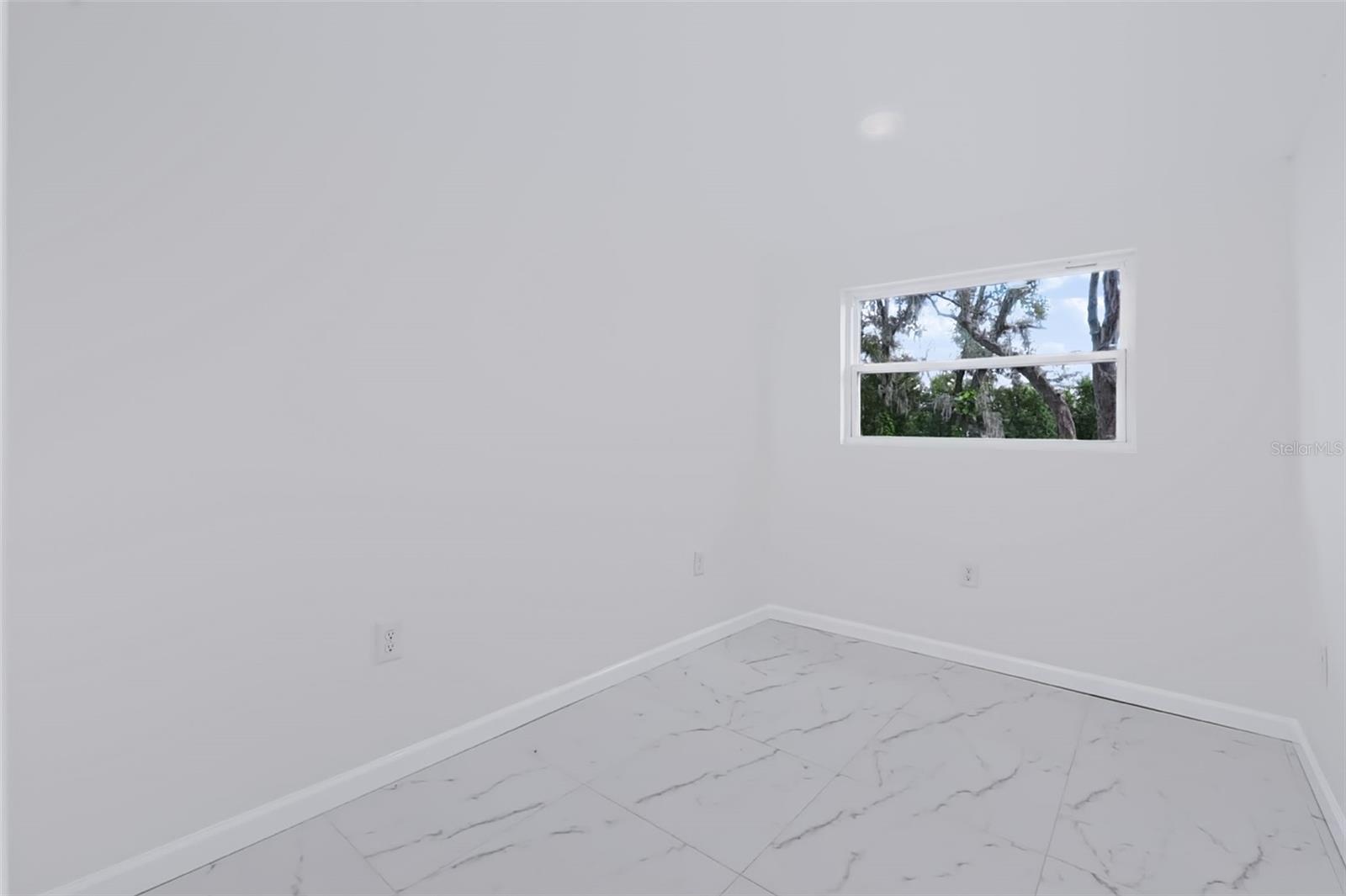 10336 MAIN ST — photo 10