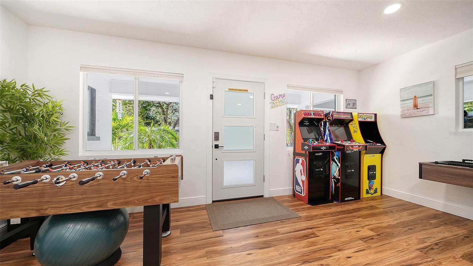 2375 DATURA ST — photo 9