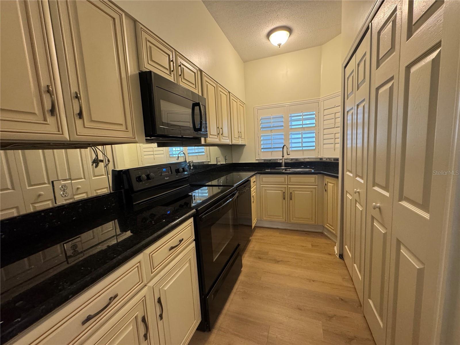 4240 CENTRAL SARASOTA PKWY #615 — photo 6