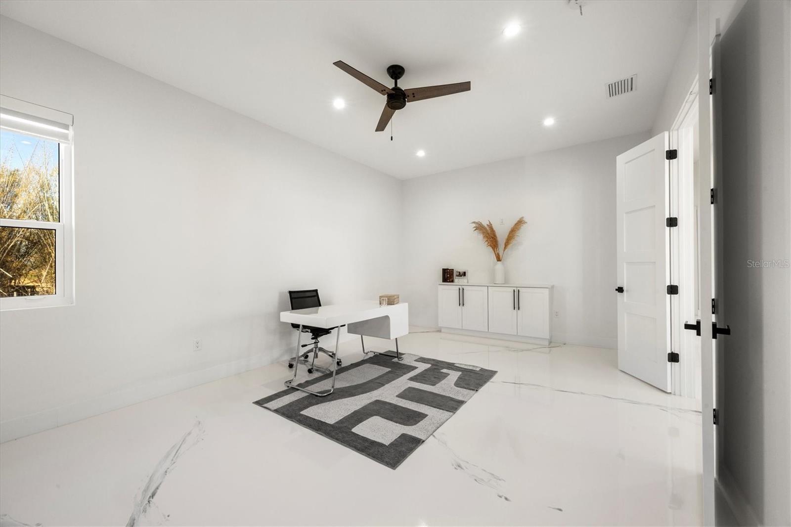 14325 MJ RD — photo 10