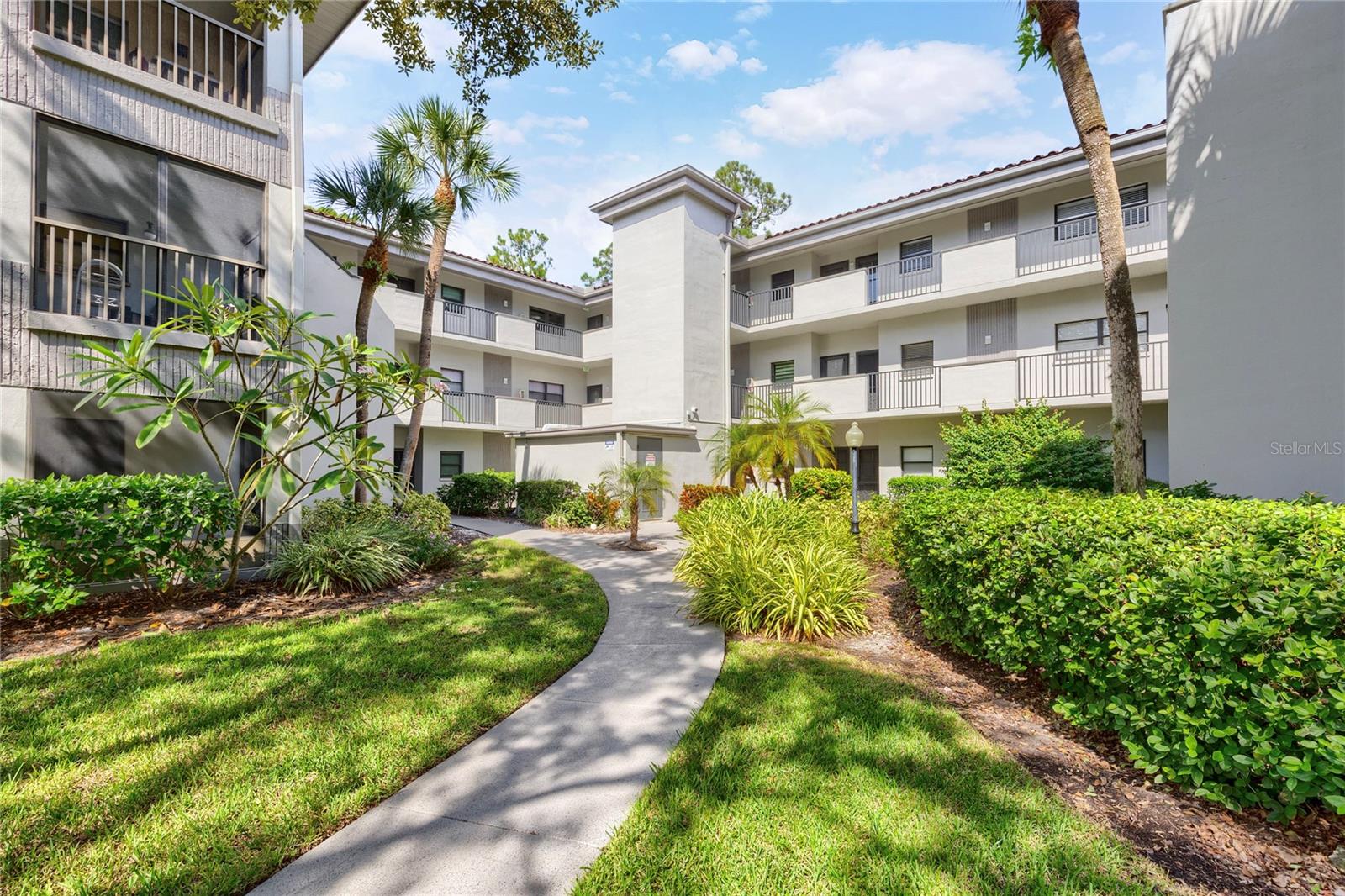 2650 COUNTRYSIDE BLVD #B302 — photo 33