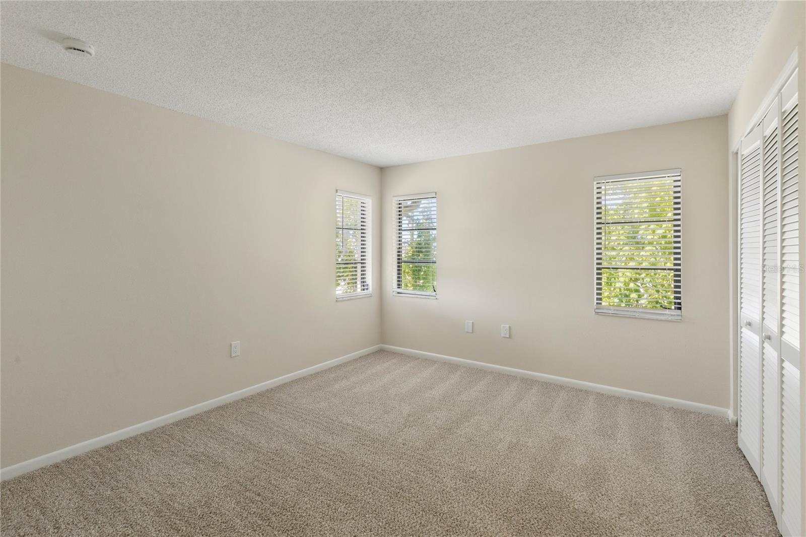 2650 COUNTRYSIDE BLVD #B302 — photo 13