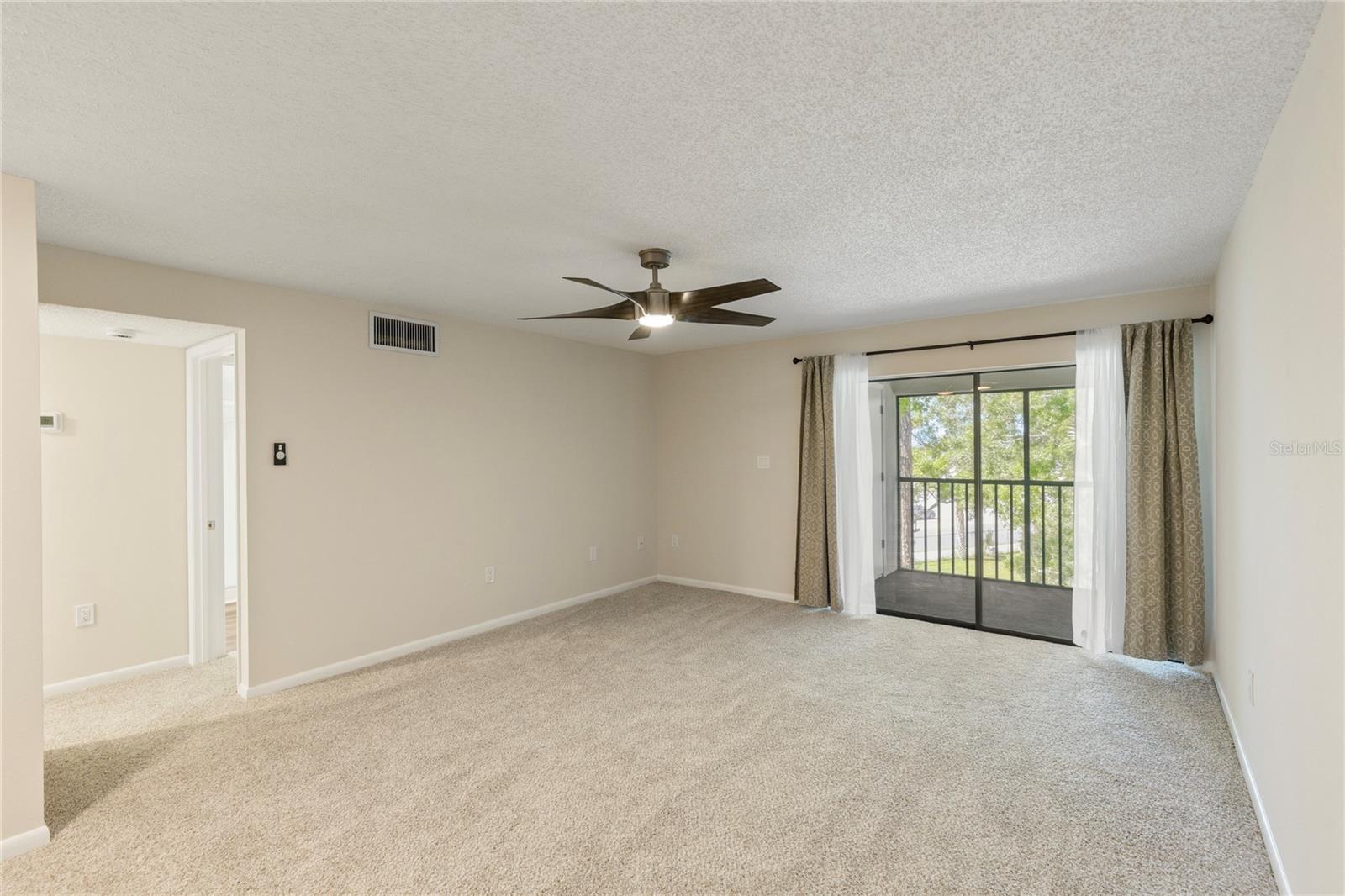 2650 COUNTRYSIDE BLVD #B302 — photo 10