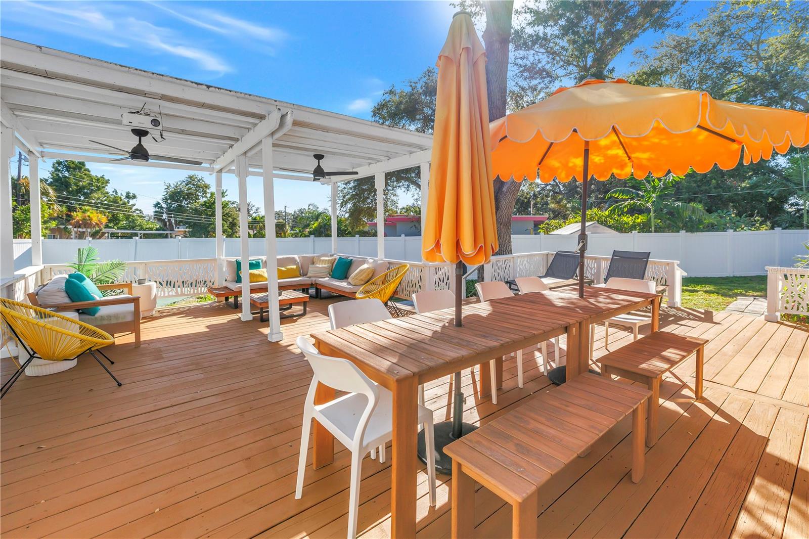 10804 SEMINOLE DR N — photo 9