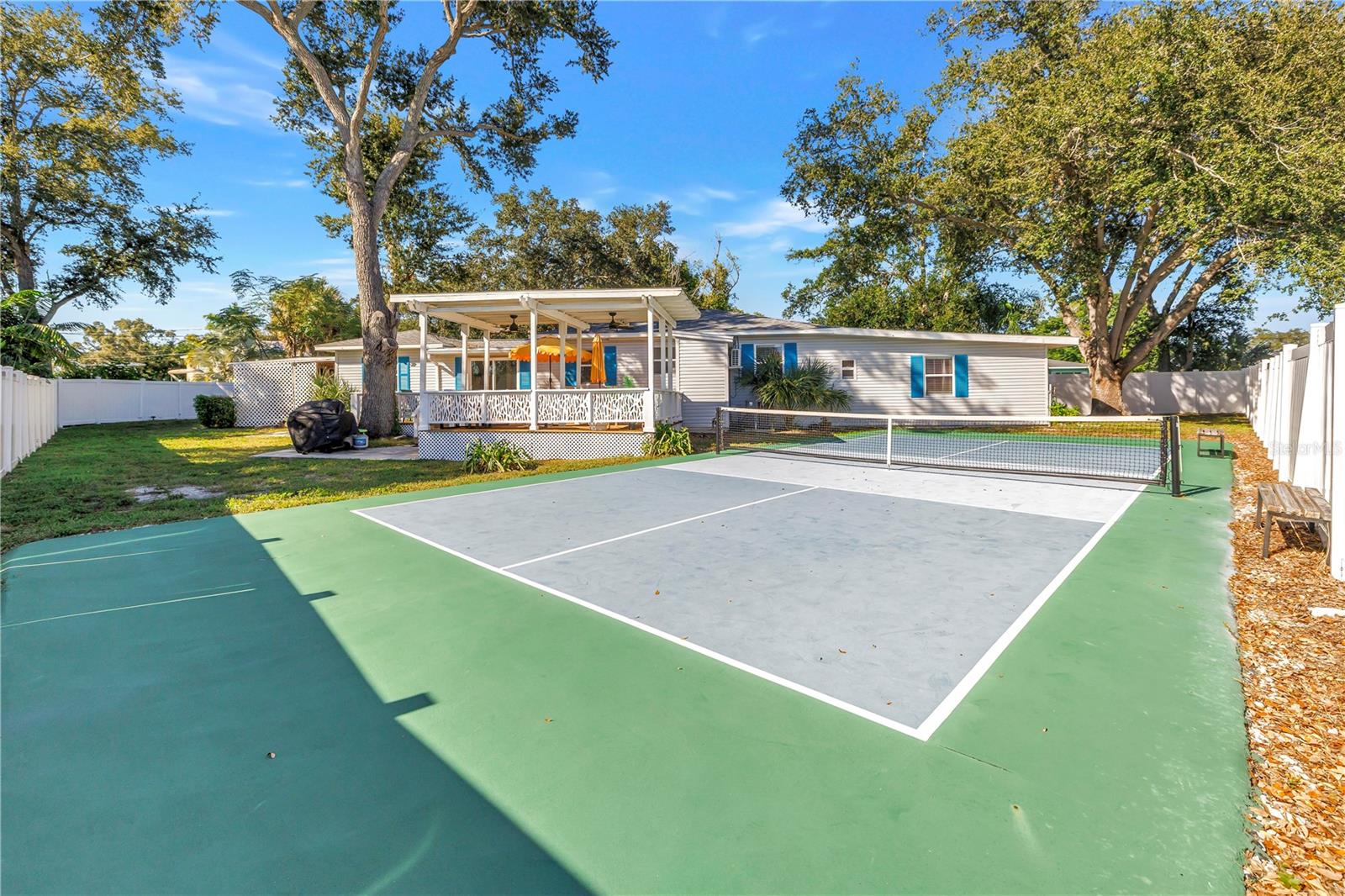 10804 SEMINOLE DR N — photo 5