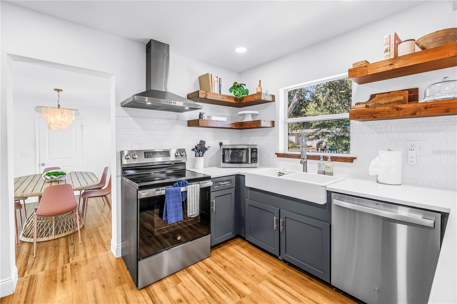 10804 SEMINOLE DR N — photo 12