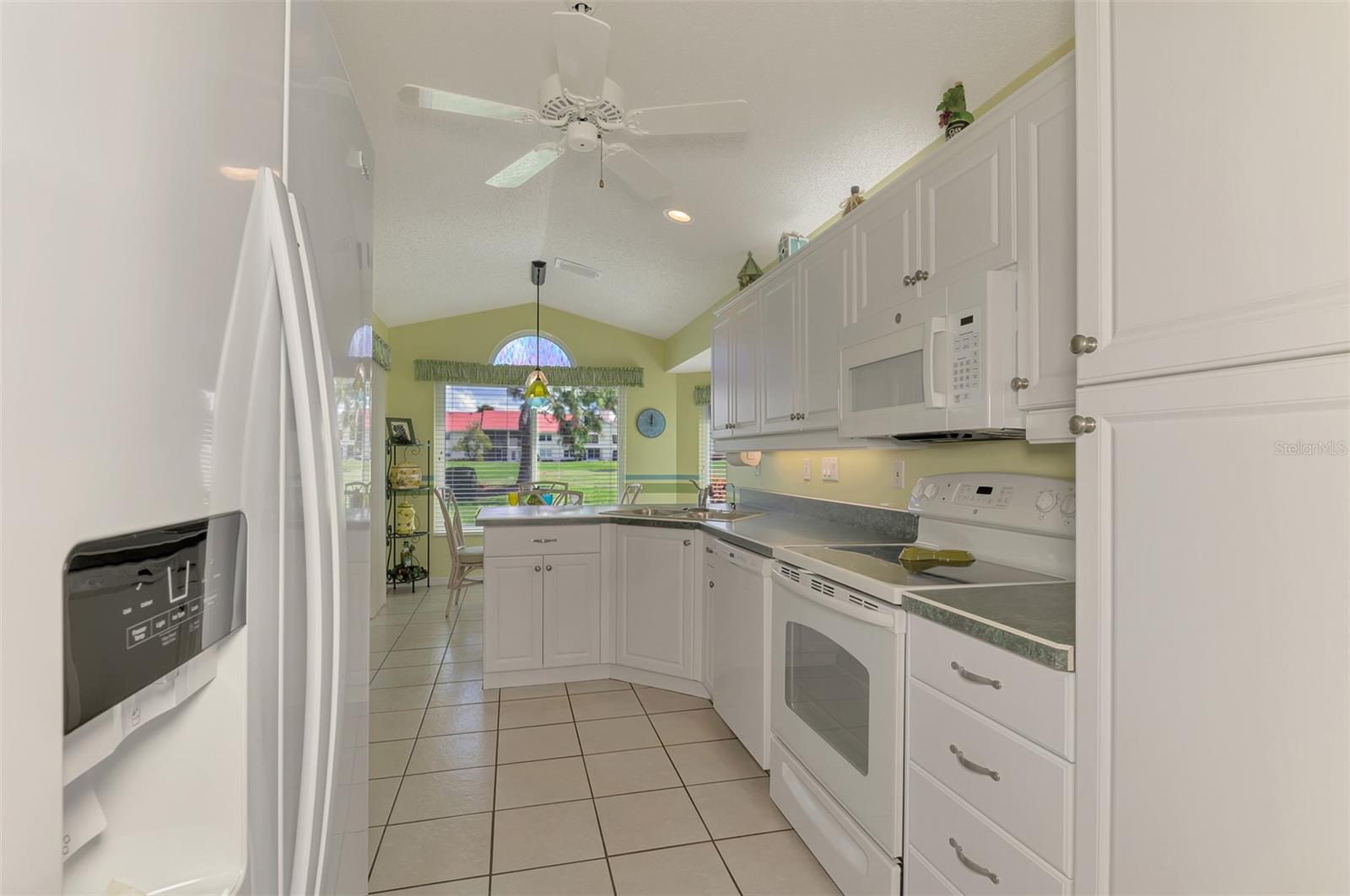 748 CONNEMARA CT — photo 24
