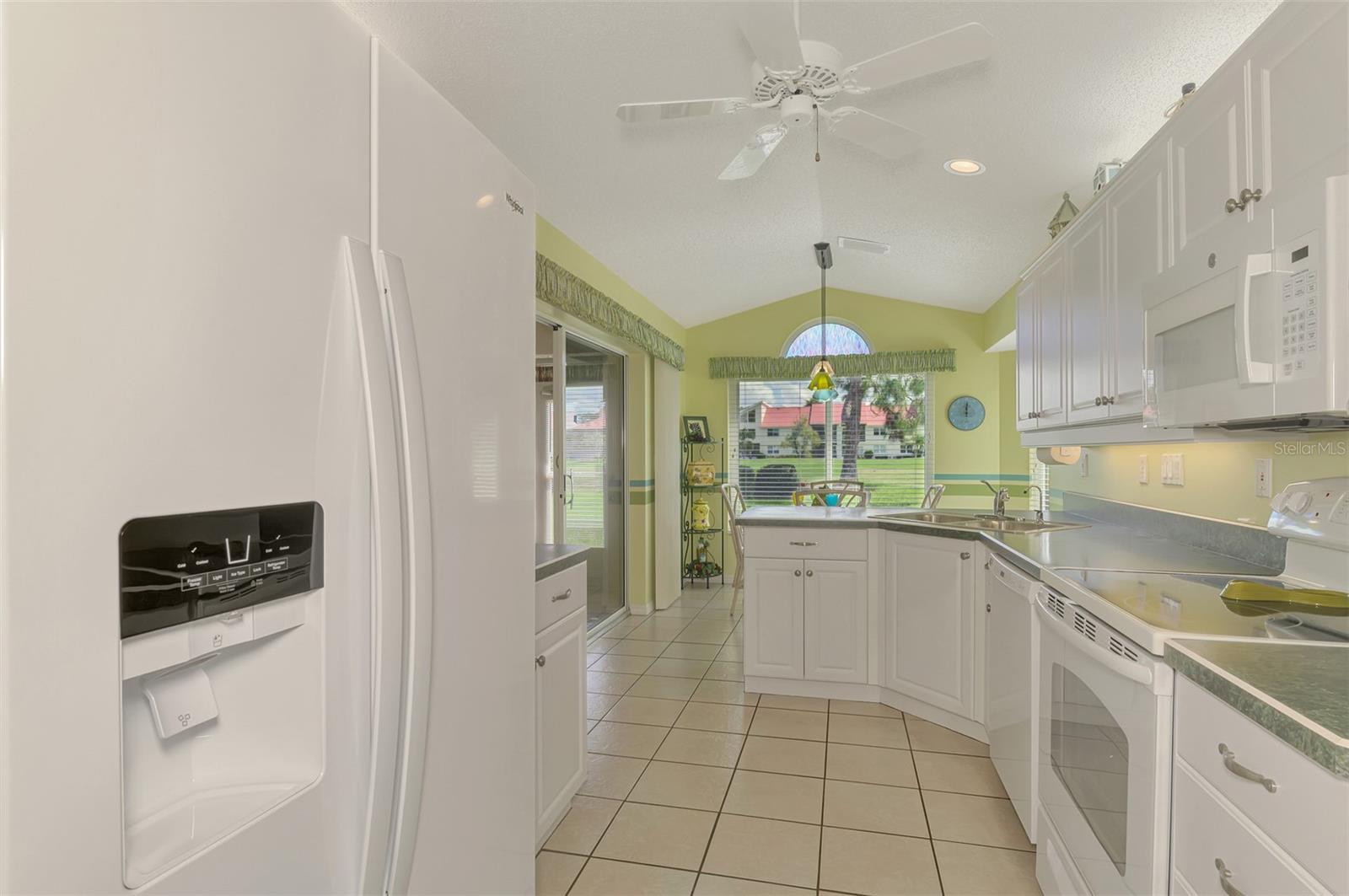 748 CONNEMARA CT — photo 25