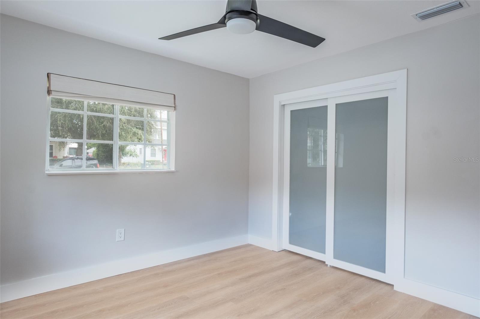 502 N LINCOLN AVE — photo 23