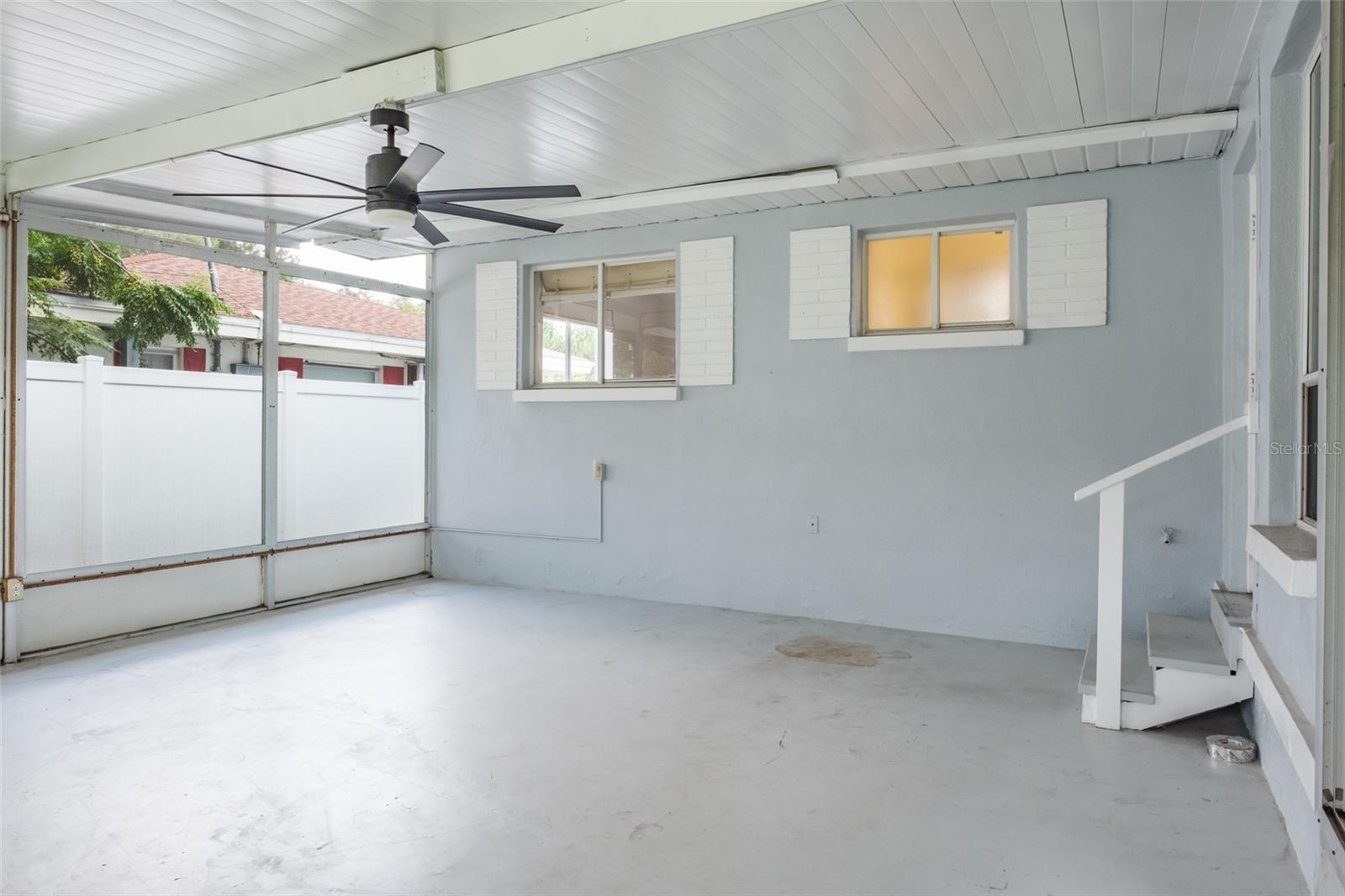 502 N LINCOLN AVE — photo 38