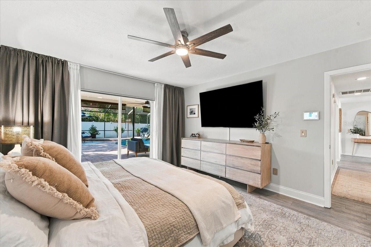 13810 LAKE VILLAGE PL — photo 24