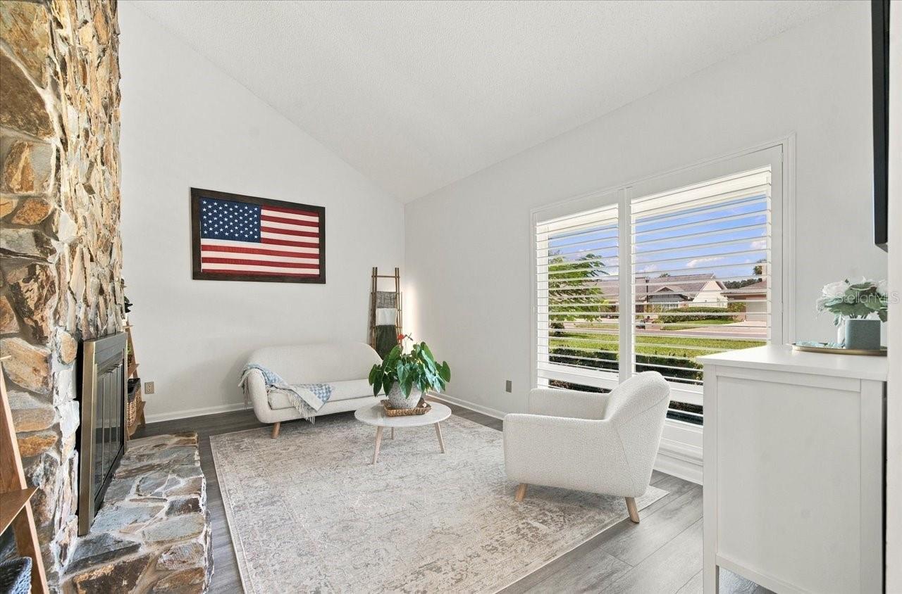 13810 LAKE VILLAGE PL — photo 21