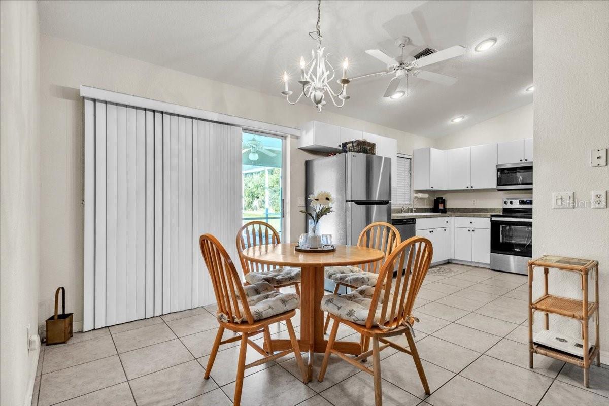 1091 LUAU ST — photo 6
